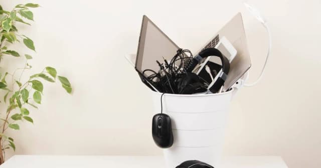 Gdzie wywieźć elektrośmieci? Sprawdź najlepsze miejsca w Polsce Gdzie wywieźć elektrośmieci? Sprawdź najlepsze miejsca w Polsce